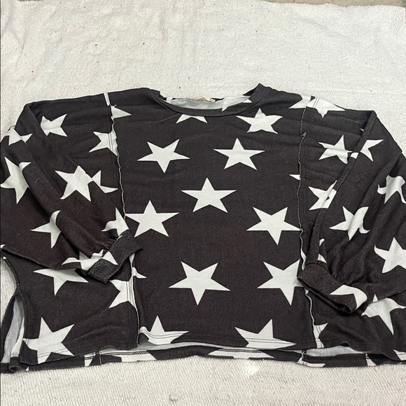 Altar'd State Charcoal and Ivory Knit Top - Picture 1 of 4